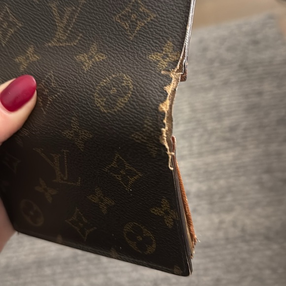 Louis Vuitton Vintage 2002 Viennois Wallet - Picture 6 of 6